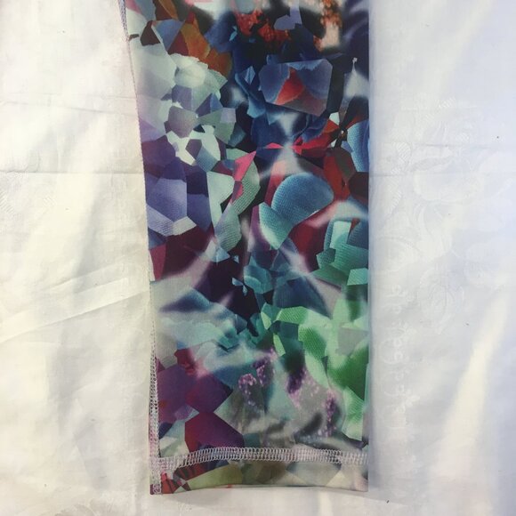 Live Love Dream Pretty Floral Capri Pants Womens Size XS Stretch Exercise Yoga - Picture 10 of 15